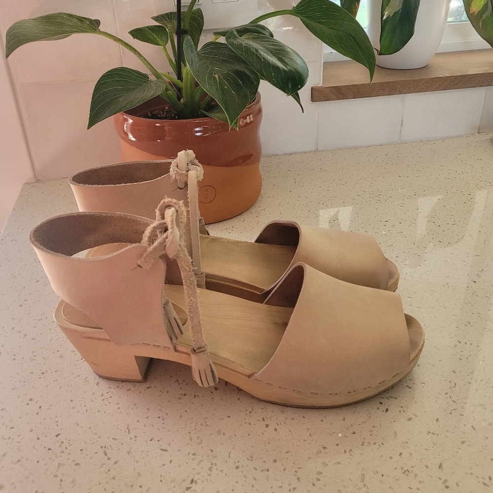 BRYR Hannah Spanish Toe - Mid Heel 40/10